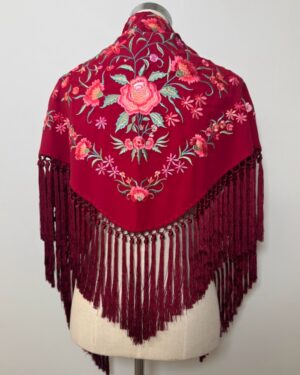 Mantón bordado Clavel burdeos