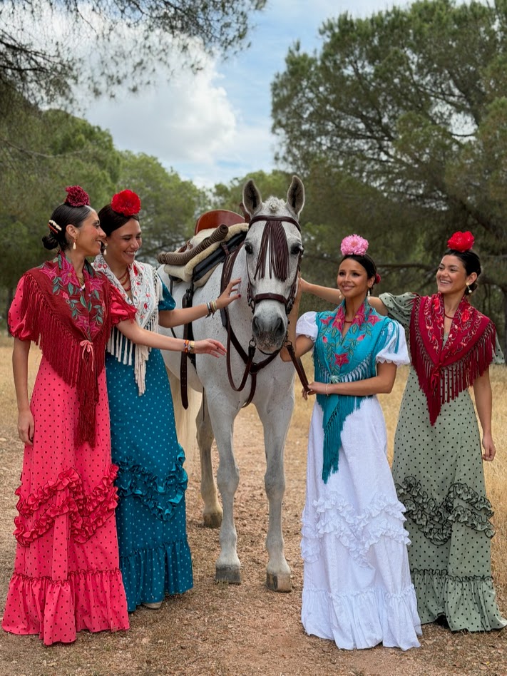 Alba López Brand | Moda Flamenca y Complentos 5 - Alba López Brand